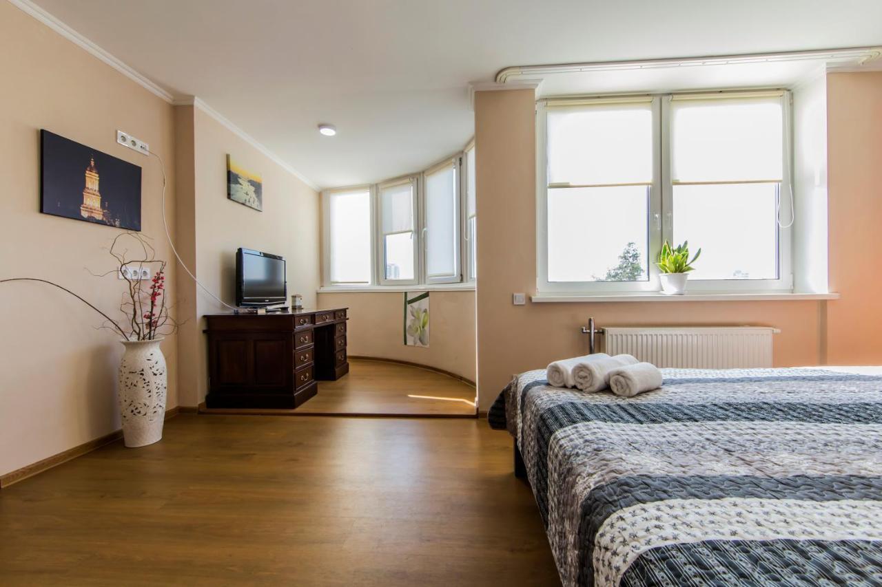 Super Comfort Flat For You Near The Metro. Kiev Exterior foto